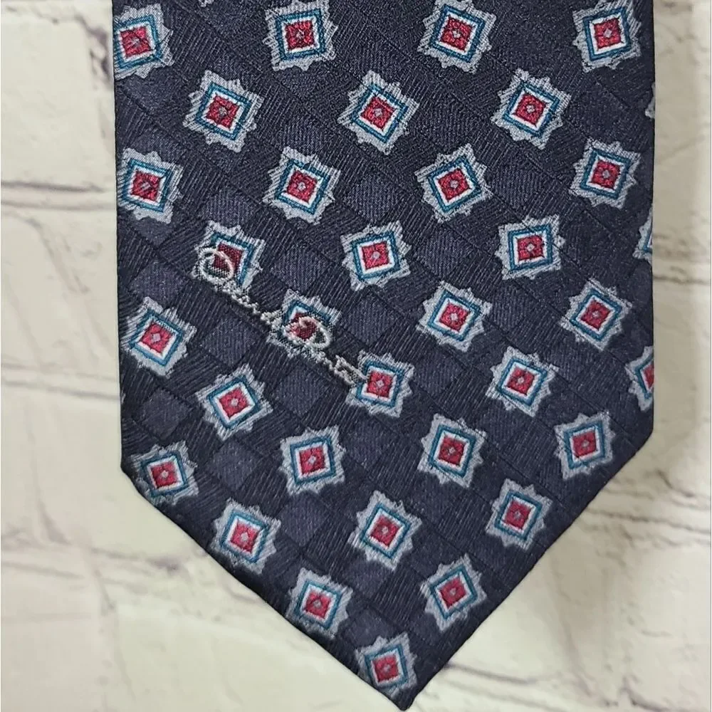 Oscar de la Renta Studio Vintage Silk Blend Medallion Tie Navy Luxury Necktie